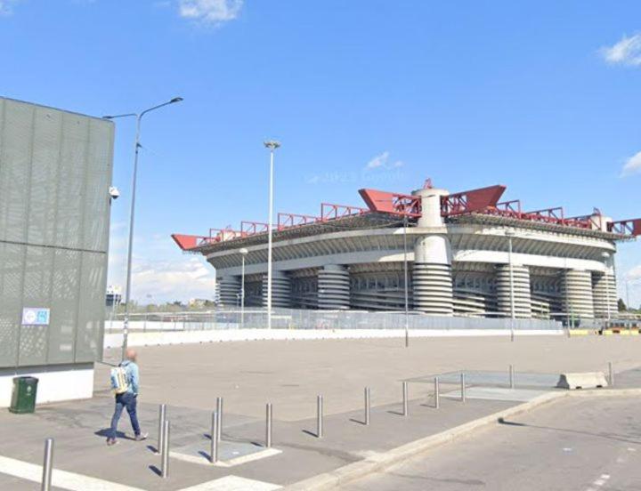 Camera Doppia A 700 Metri Dallo Stadio Cir 015146 Milan Exterior photo